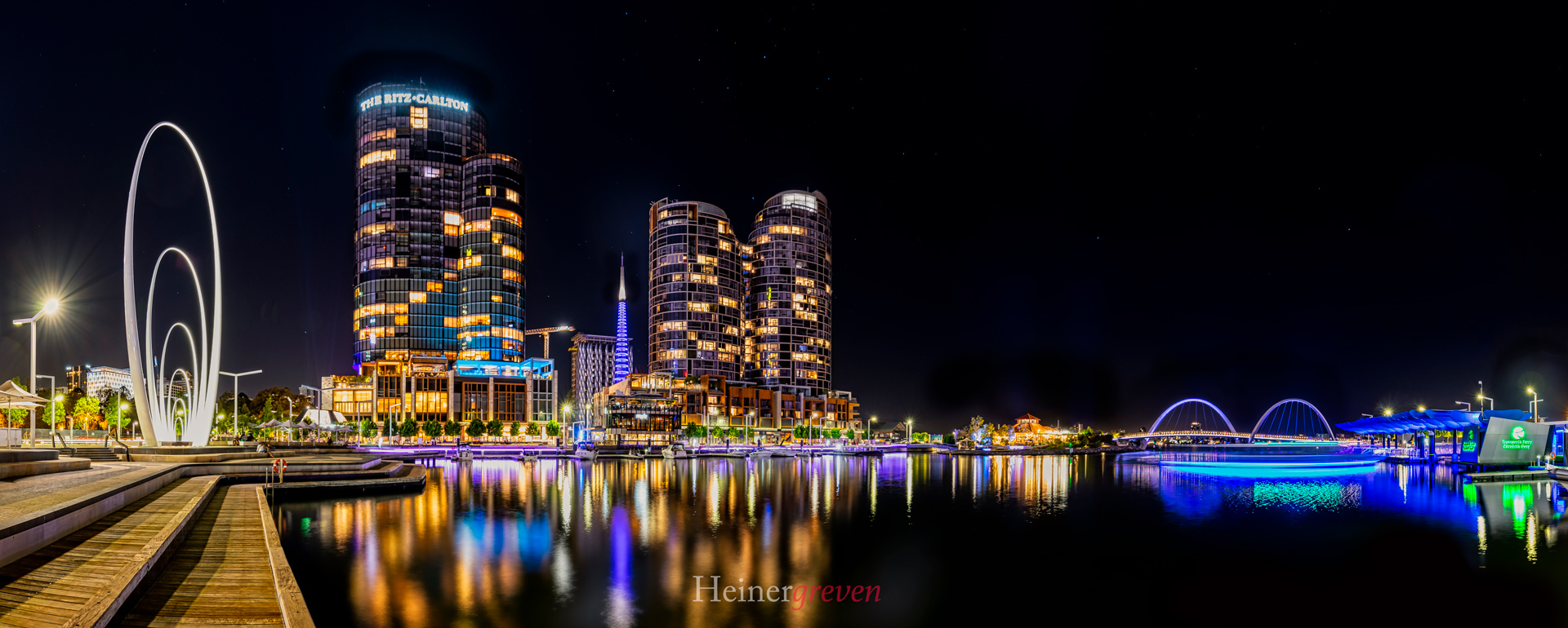 Perth Panorama-Elizabeth-Quay