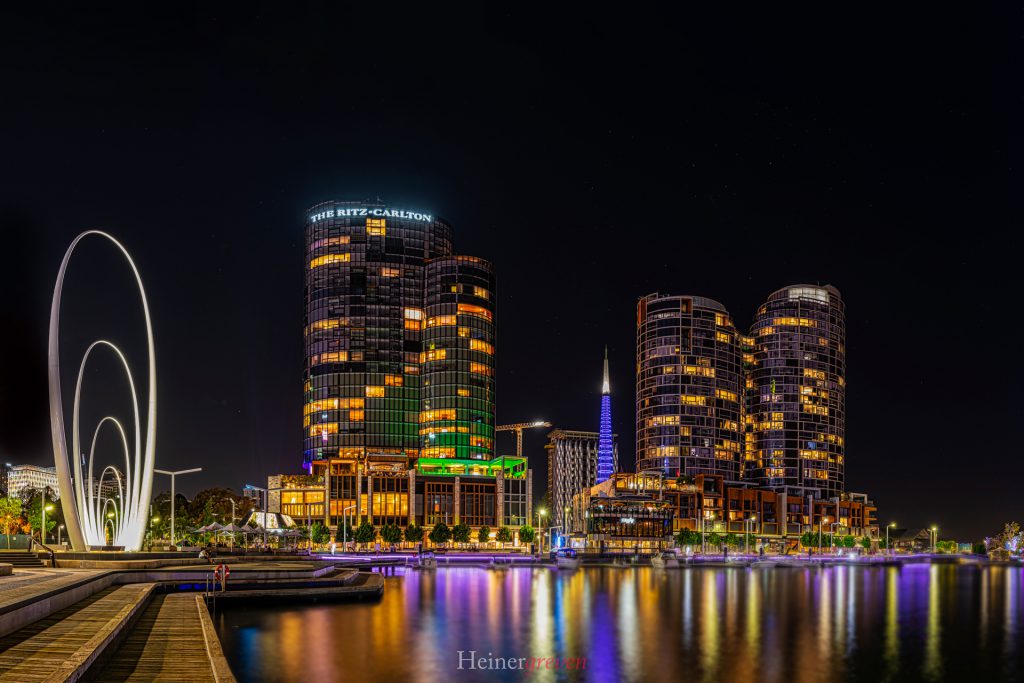 Panorama Elizabeth-Quay Nachtaufnahme